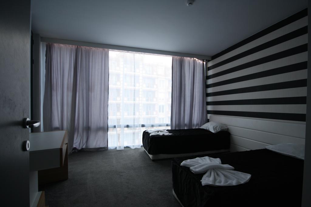 Riviera Blue Hotel Słoneczny Brzeg Zewnętrze zdjęcie