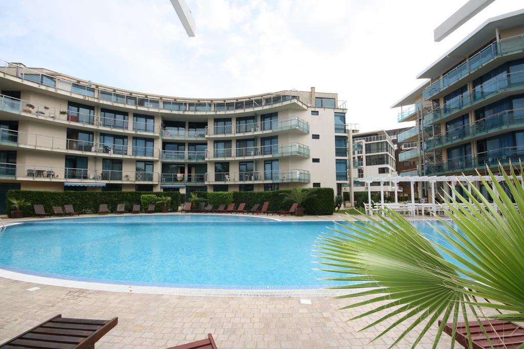 Riviera Blue Hotel Słoneczny Brzeg Zewnętrze zdjęcie